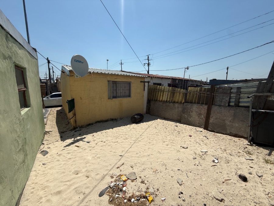 1 Bedroom Property for Sale in Delft South Western Cape